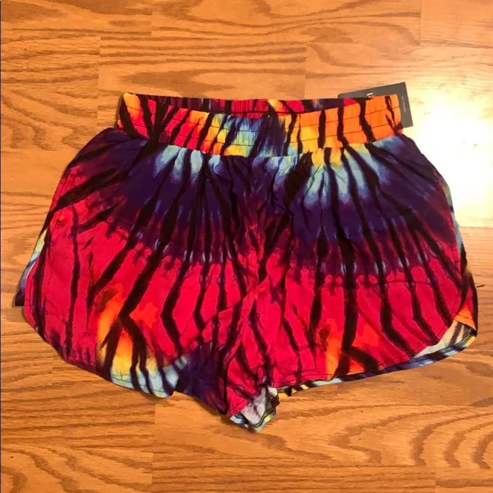 Easy Tie Dye Short NWT